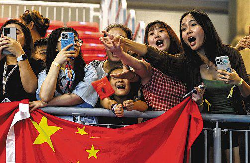 A SUCCESS FOR ATHLETES, FANS