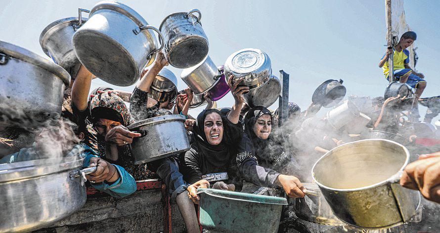 More Palestinians Die From Hunger and While Seeking Aid