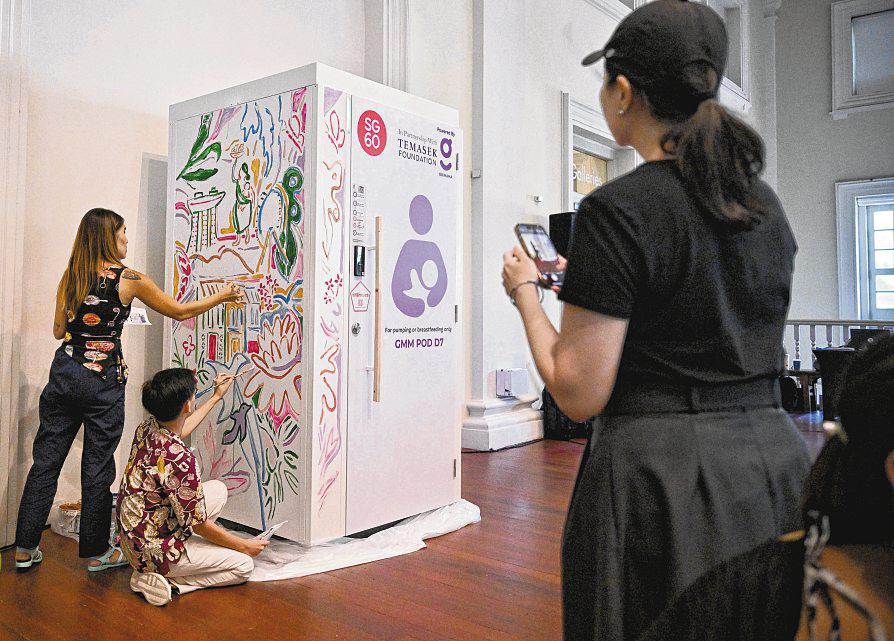 Another 60 Lactation Pods to be Set Up in Public Spaces