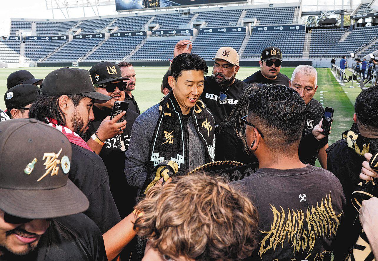 I'm Here to Win, I Will Perform: Son