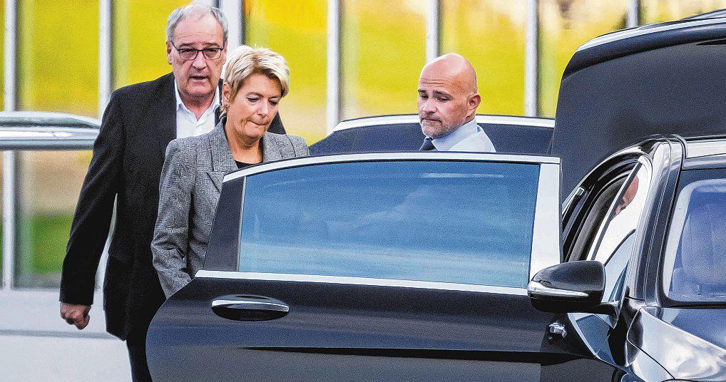 Swiss President's Hasty Trip to US Fails to Avert 39% Tariff on Exports