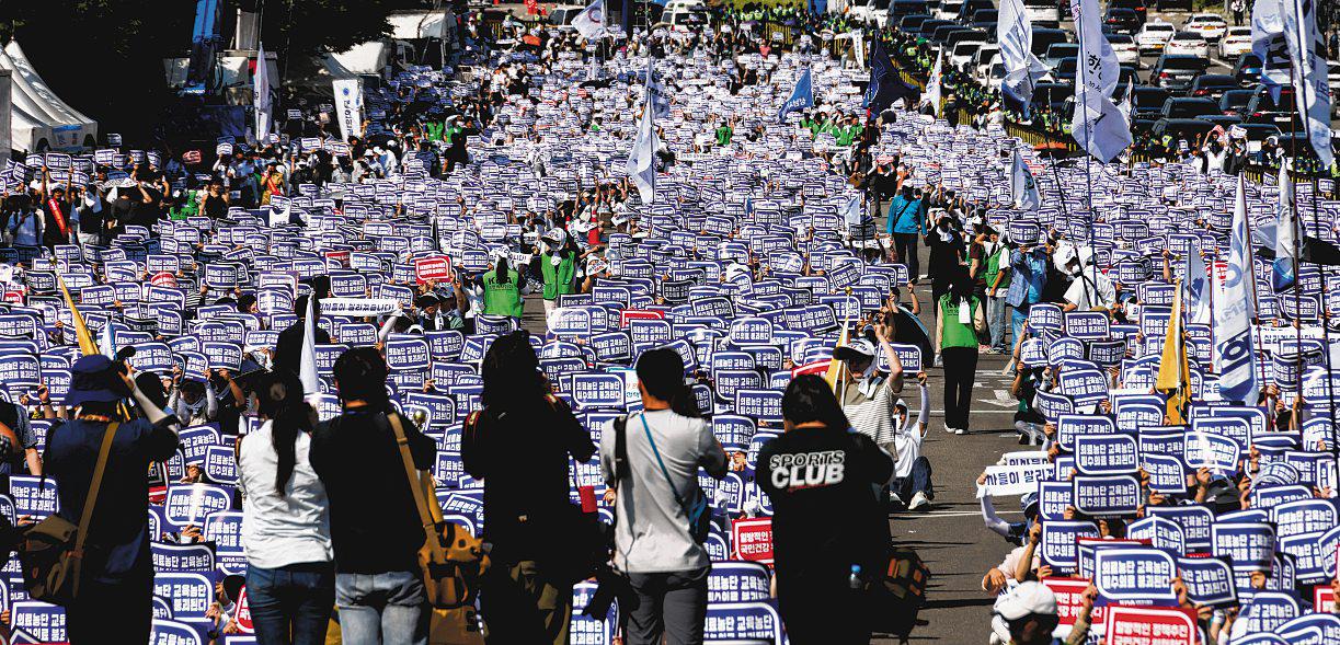 S. Korea paves way for trainee doctors' return to hospitals