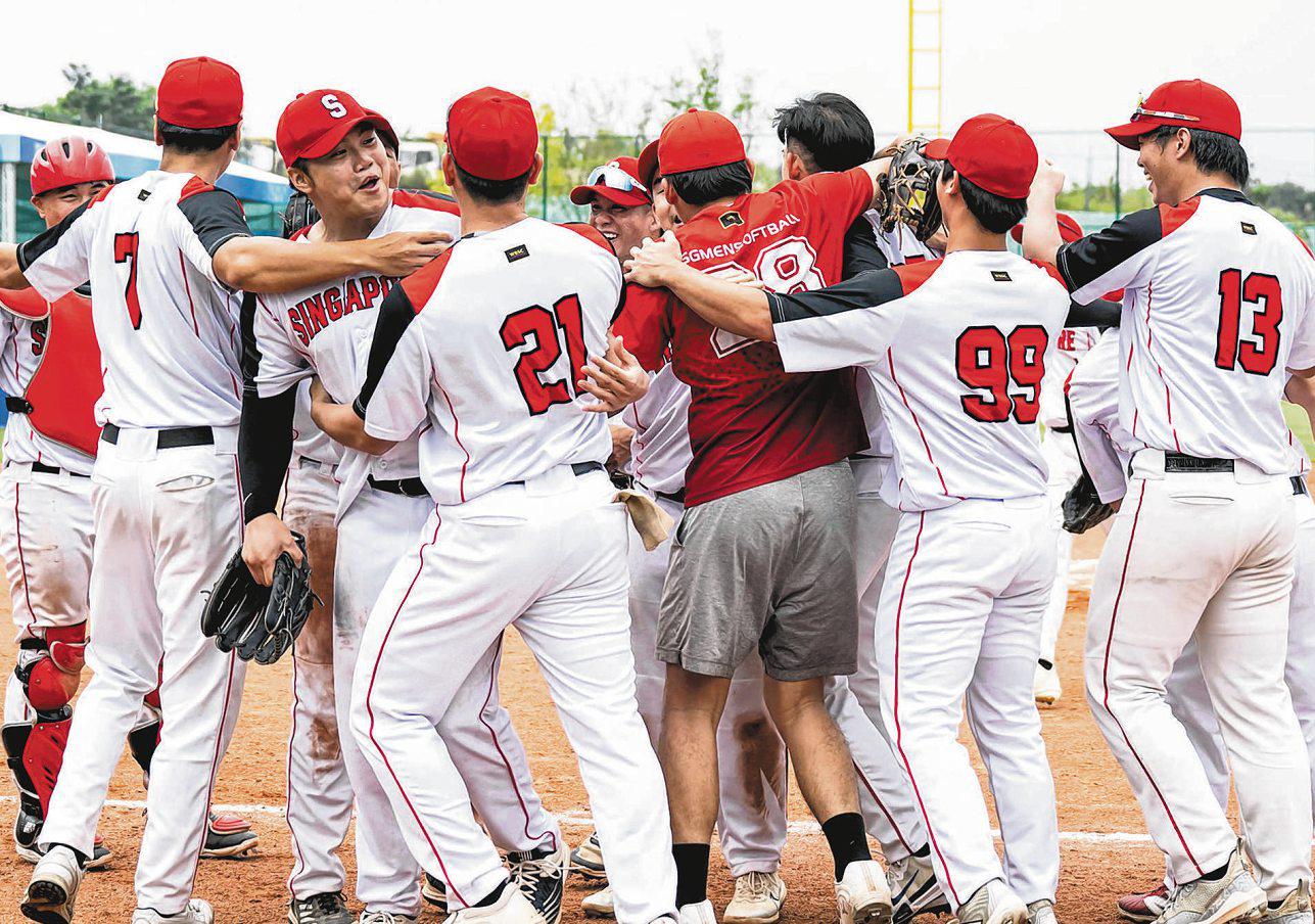 S'pore stun ex-champs Australia for SEA Games boost