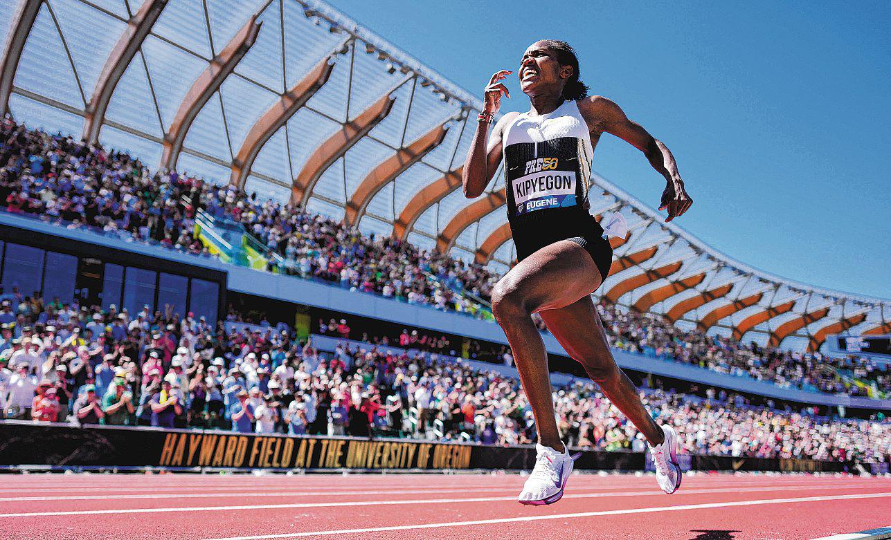 Barrier Motivates Kenyan