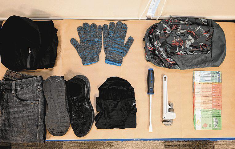 4 Held in Bt Timah Police Op Believed to Be Linked to Break-Ins
