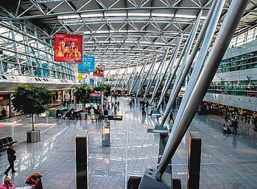 When Everybody Has Airport Lounge Access, Nobody Does