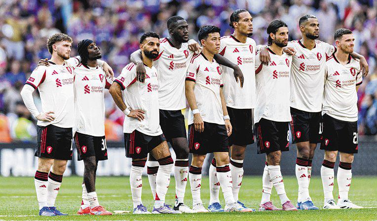 Defensive red alert as Slot urges Liverpool to tighten up