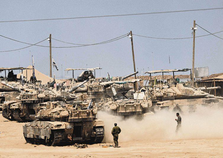 Battle for Gaza City will be costly and difficult, say experts