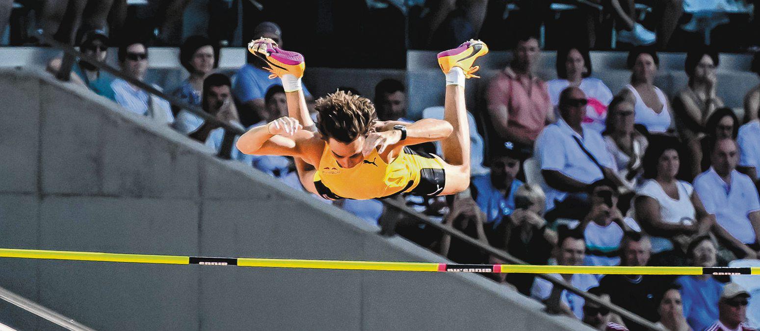 'Super grateful' pole vault star Duplantis sees Tokyo spectacular