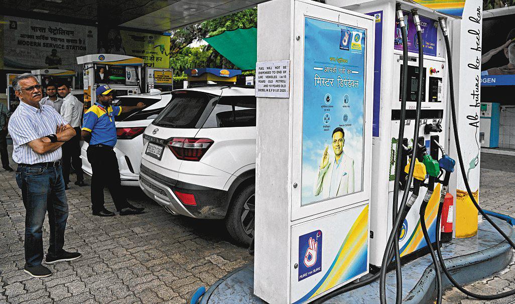 India's Push to Blend Petrol with Biofuel Hits Speed Bump