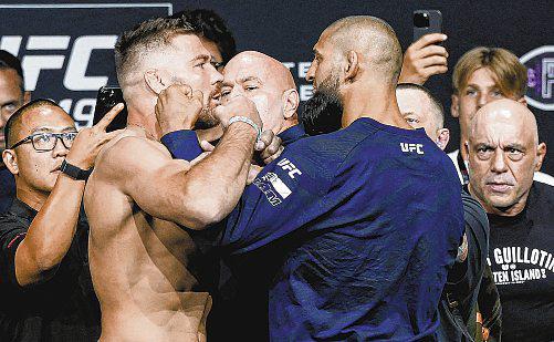 Chimaev vows to take du Plessis' head and go