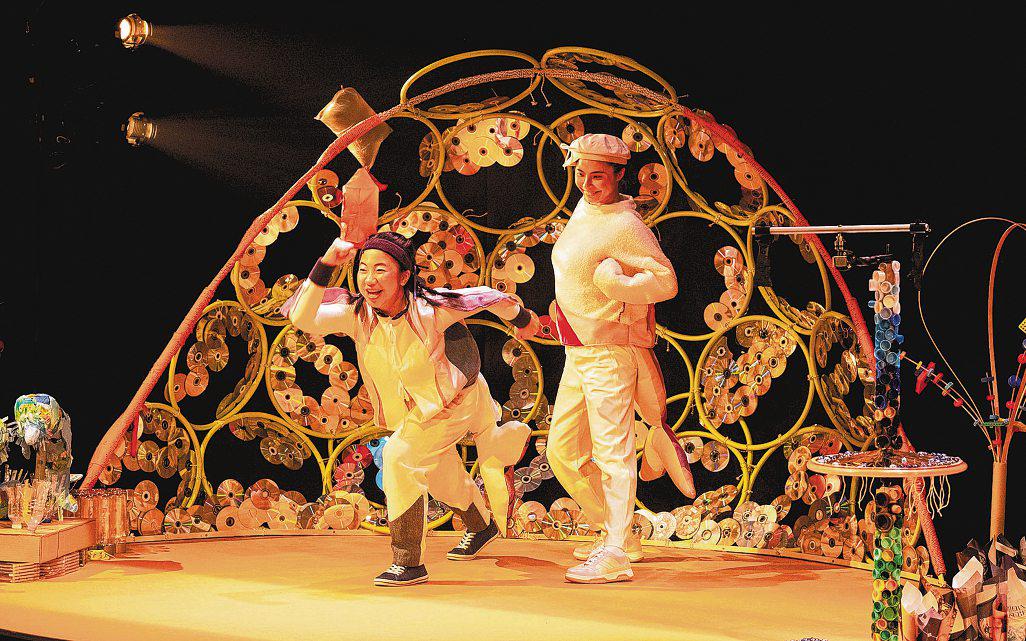 Why kids should watch live shows