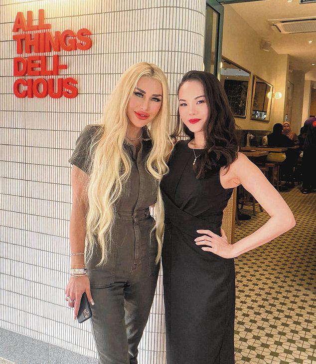 Americans Search for Love in Singapore — For All the Wrong Reasons