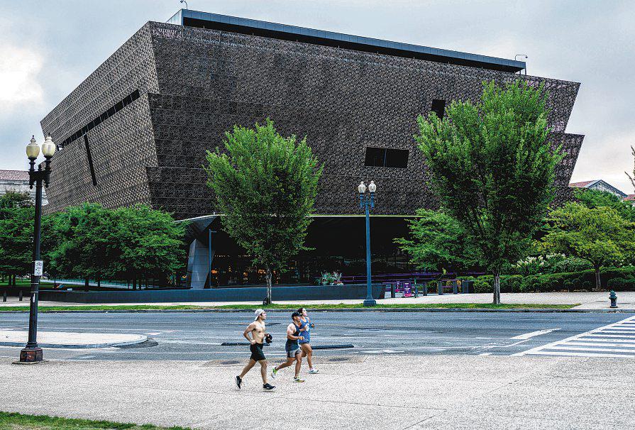 Smithsonian Targeted Again for Focusing on 'Bad' Side of History