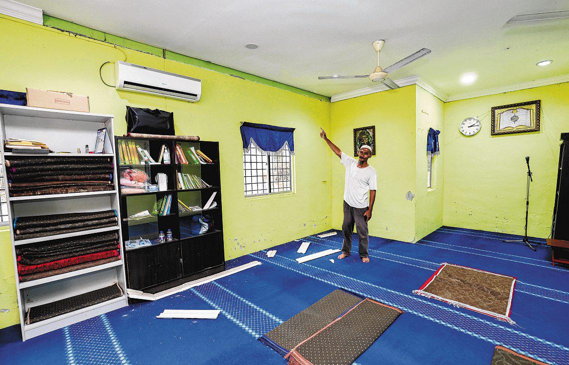 Mild earthquake strikes Johor three days after first two