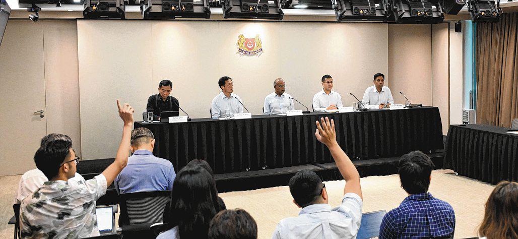 Over half of vapers, 8 in 10 etomidate abusers are under 30: Ong Ye Kung