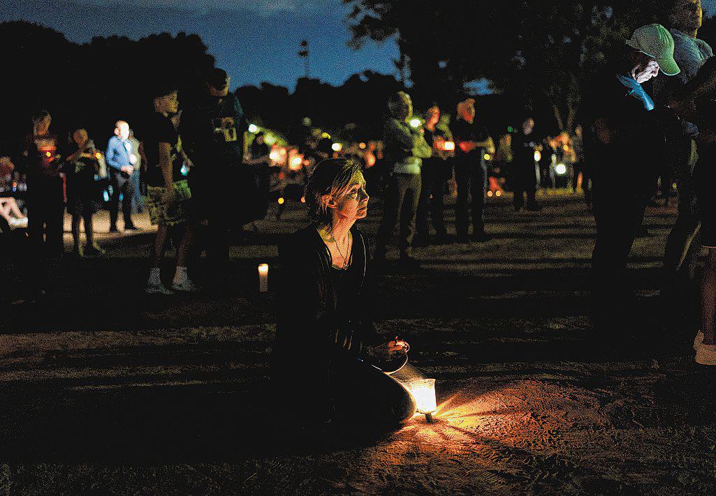 2 Kids Killed, 17 People Hurt in Minneapolis Church Shooting