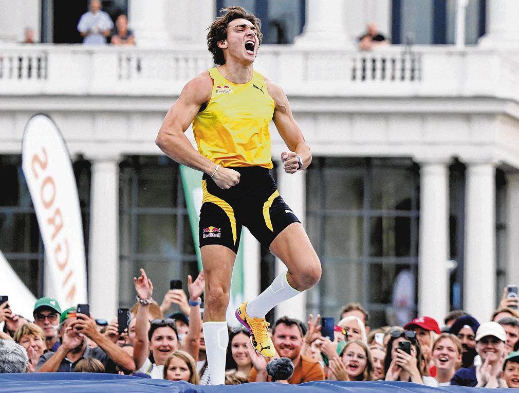Duplantis in pole position for Tokyo