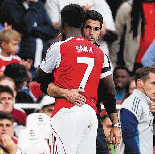 Arsenal Recruits in the Spotlight