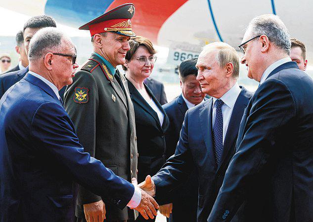 Europe's Eye is on SCO Attendees Rather Than Its Agenda