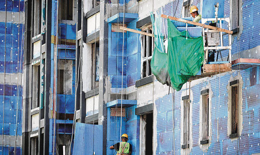 China's home sales extend slump as prices continue to fall
