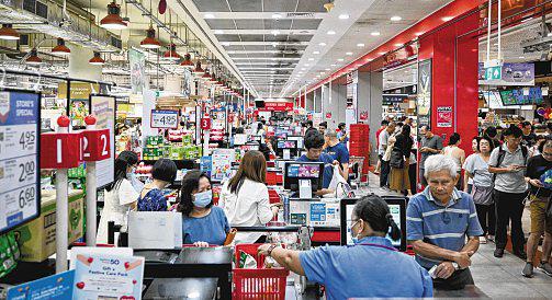 FairPrice Doubles Discounts for Singaporeans with Lower Incomes, Large Families