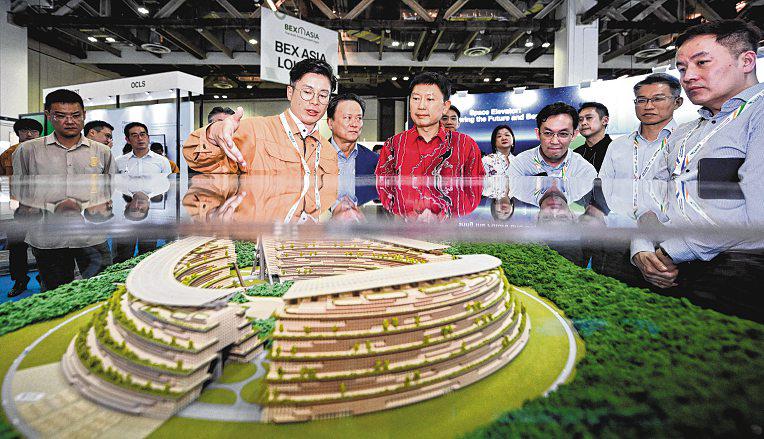 BCA Sets New Certification Rule for Lifts and Escalators From 2027