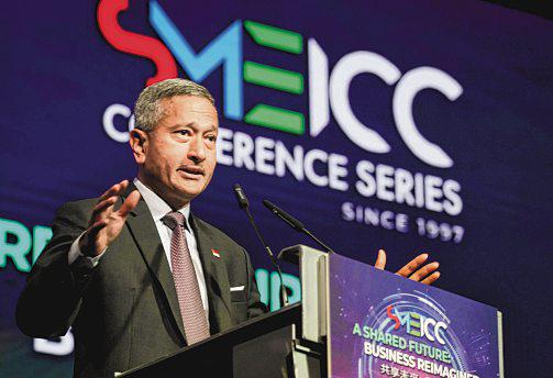 Vivian Calls on Singapore Businesses to Step Up Their Efforts Overseas