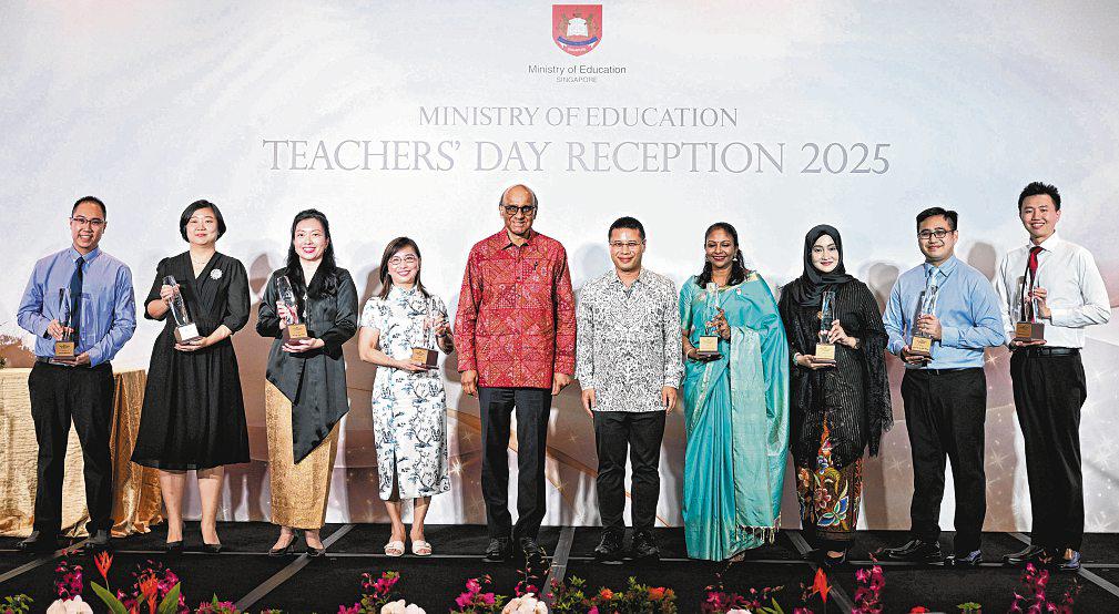 8 Outstanding Educators Receive President's Award for Teachers