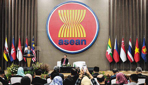 Asean cannot drift on autopilot