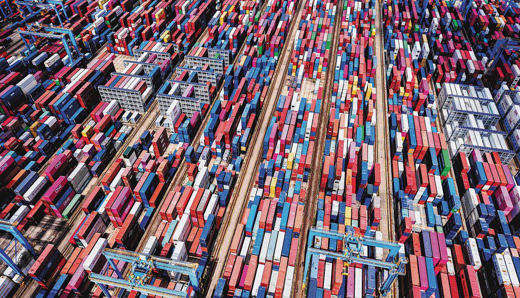 China's export growth slows to six-month low as US orders plunge