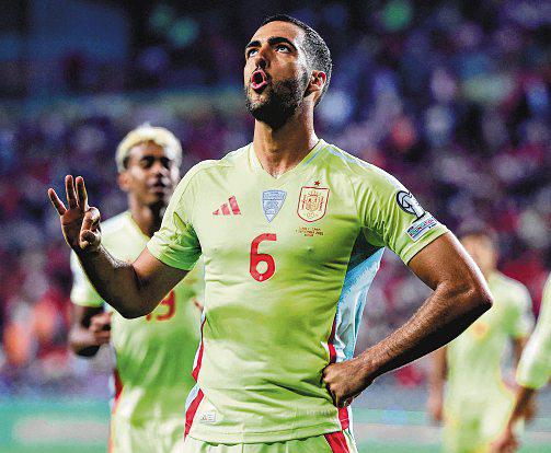Merino Gets First Hat-trick as Spain Roast Turkey 6-0