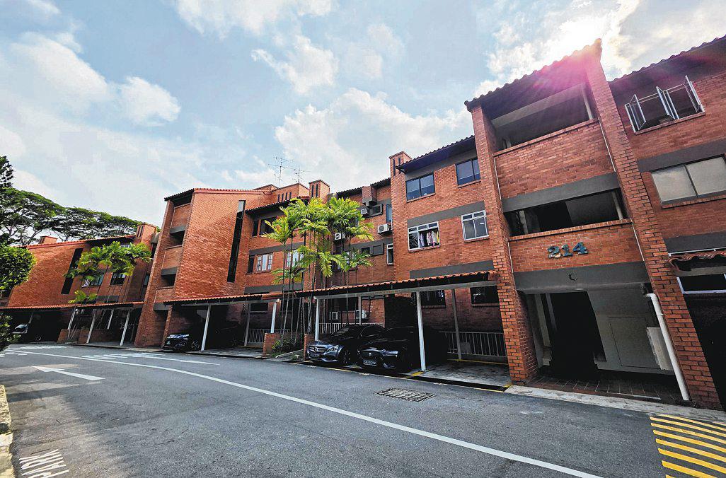Expressions of interest but no bids as Loyang Valley collective sale tender closes