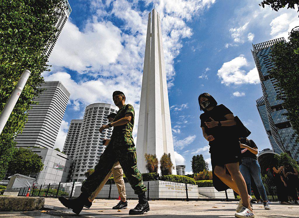 No Triumphal Marches: How Singapore Looked Beyond Resentment After WWII