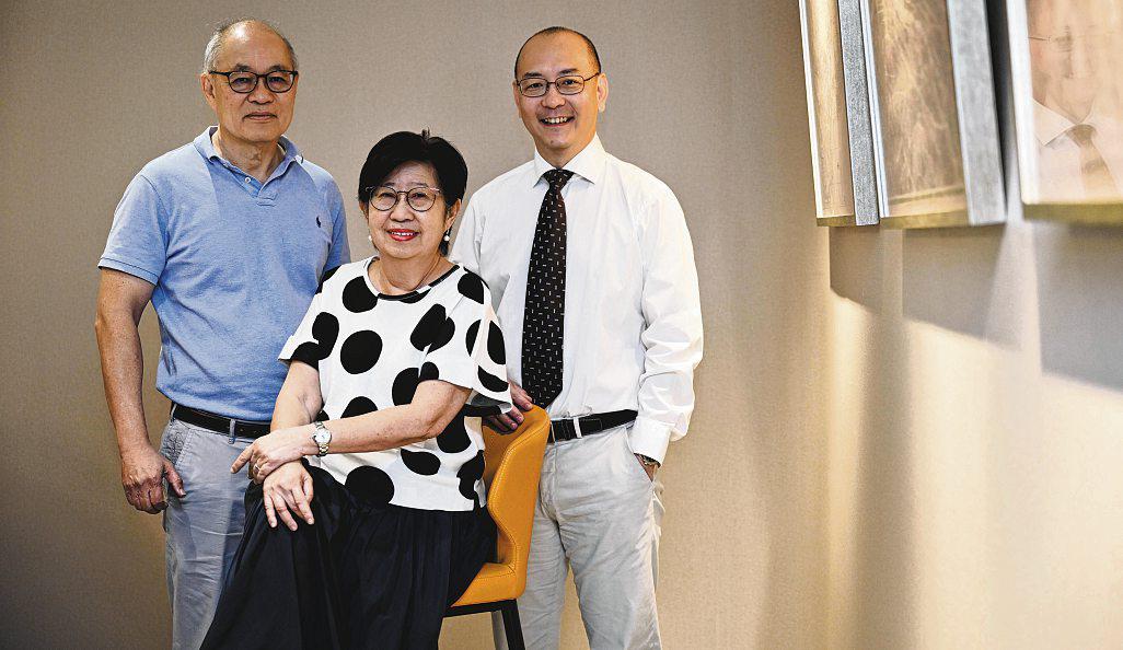 Cancer roller coaster of hopes and fears