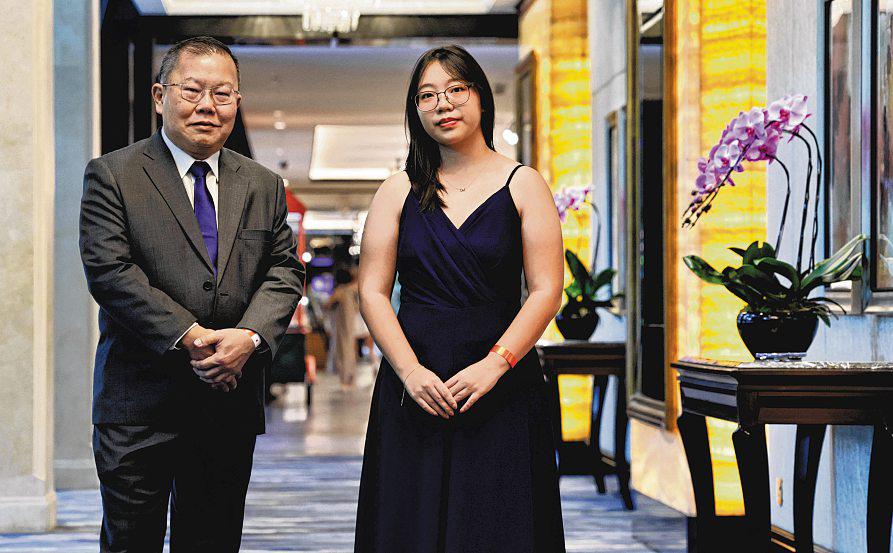 Man who organises reunion dinners for seniors wins Silent Heroes award