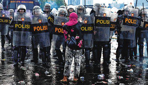 Prabowo under pressure to push reform of Indonesian police force