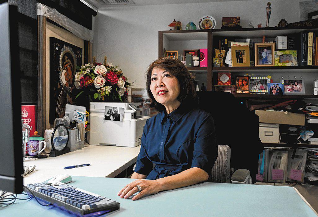 'Be part of the solution': Lawyer fights for people with invisible disabilities