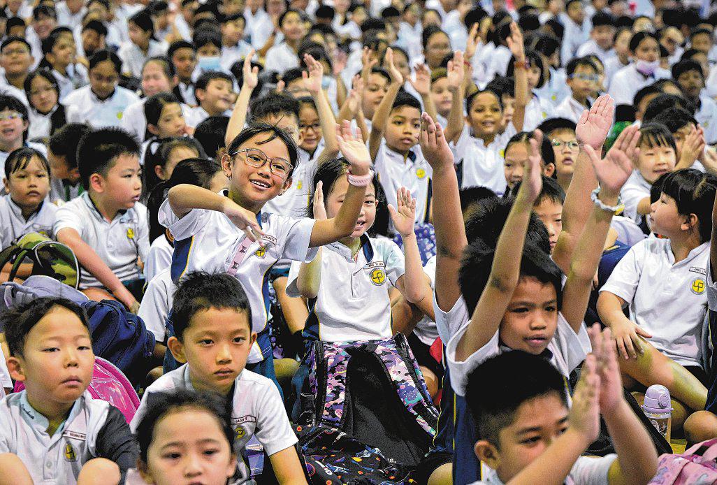 Private tutors, including for needy students, may be supplanting teachers' role