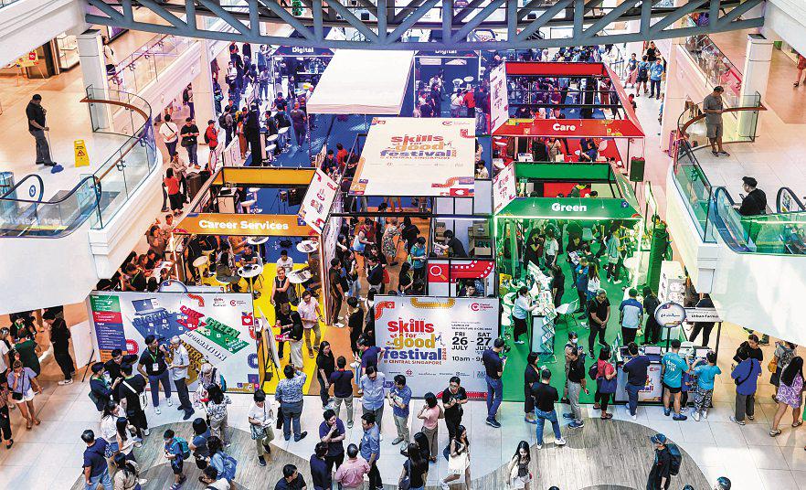 Common for smaller providers to use third-party promoters: Industry players