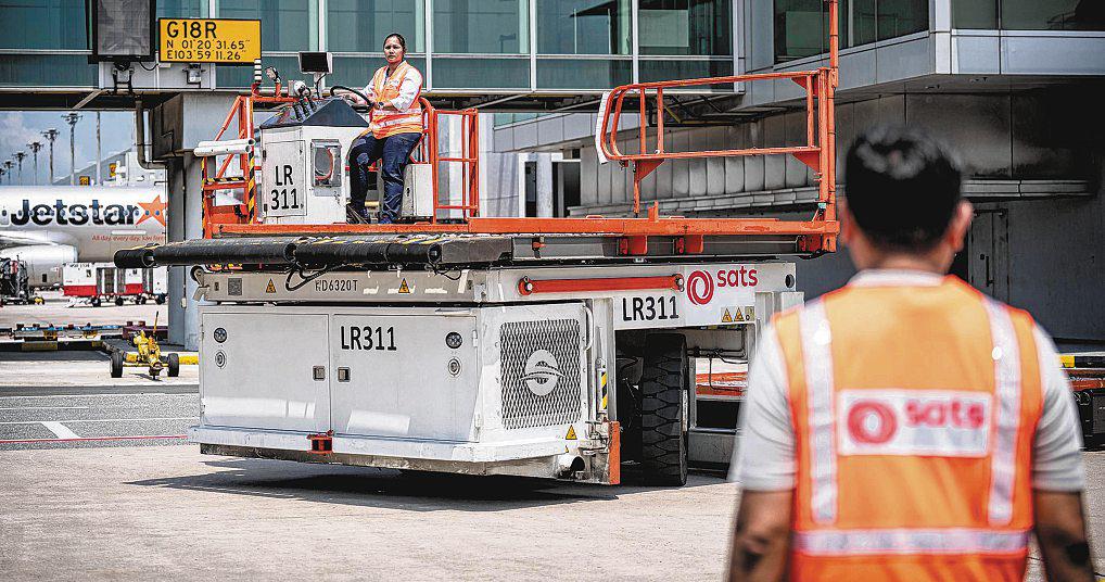 Self-driving vehicles, AI solutions: Sats lays out smarter future