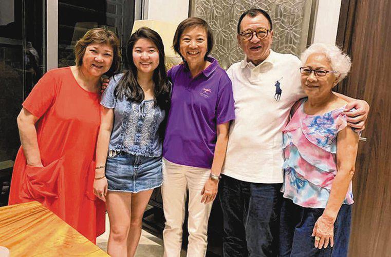 Tributes pour in for late HK actor Benz Hui