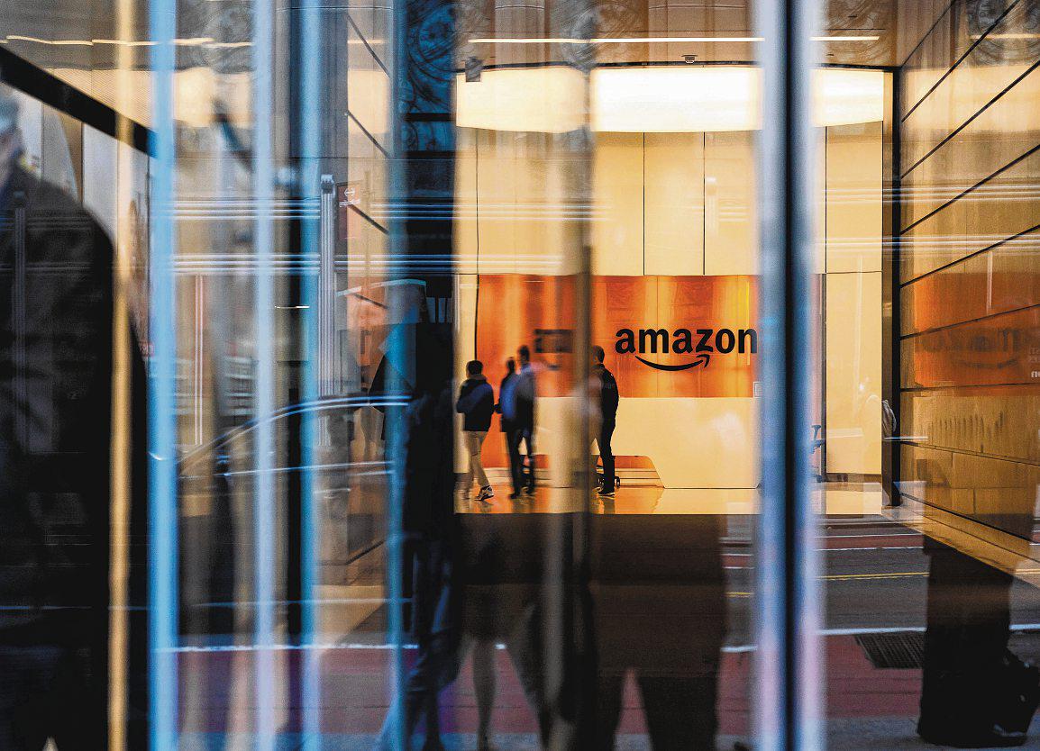 Experts warn of Al’s growing impact on white-collar jobs