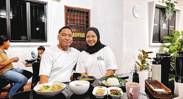 Backyard cafes in JB village give owners hope of lease extension