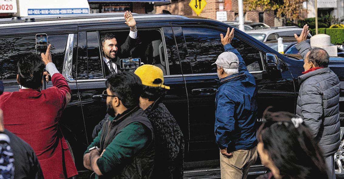 Muslim voters cheer NYC mayoral front runner's rise but fear impact