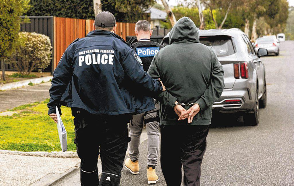 Australia battling boom in illicit tobacco market and gang violence