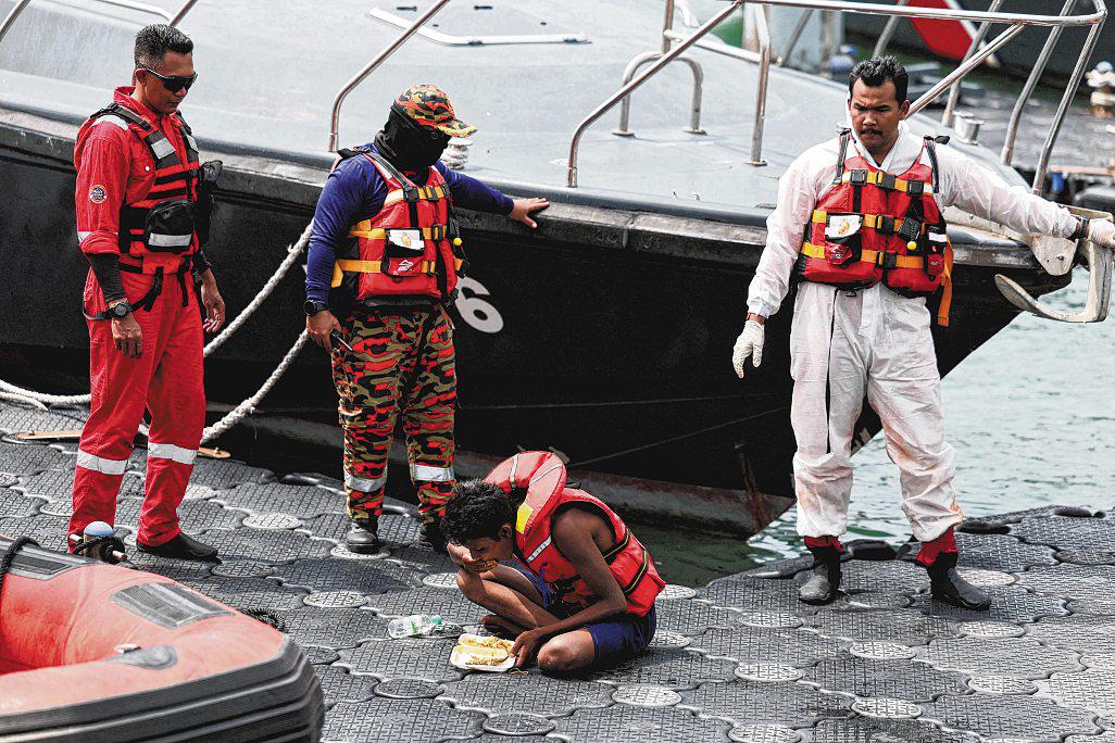 Rohingya deaths off Langkawi raise fears of renewed perilous journeys