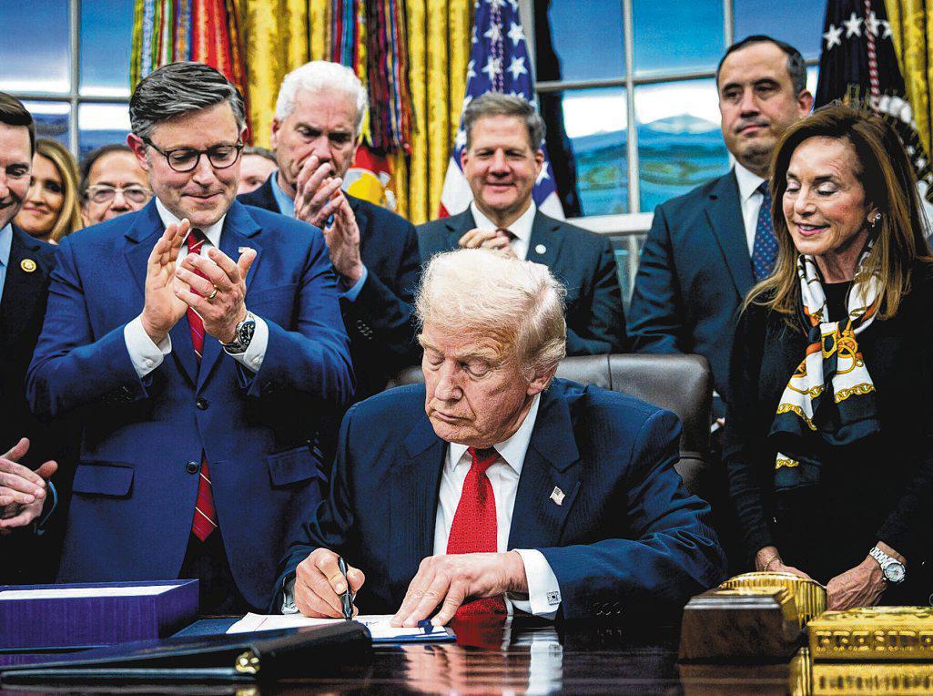 US govt shutdown ends but showdowns loom for Trump