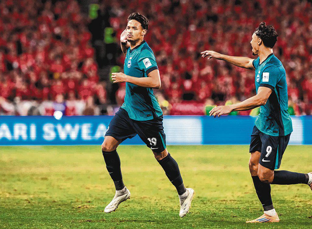 THIS IS FOR ALL OF YOU AT HOME: ILHAN