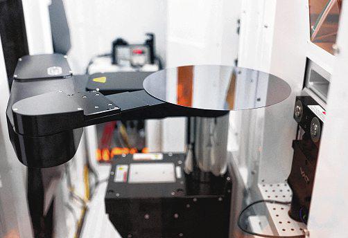 GlobalFoundries acquires Singapore semiconductor firm